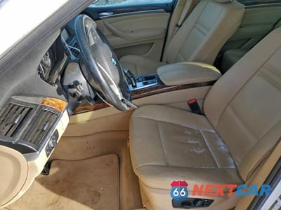 Zdjęcie 7 z 13 samochodu: 2013 BMW X5 XDRIVE35I VIN:5UXZV4C58D0B01110 - miniatura