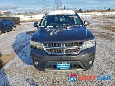 Piąte zdjęcie samochodu w środku: 2019 DODGE JOURNEY SE VIN:3C4PDCBBXKT774202 - miniatura