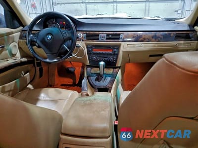 Zdjęcie 8 z 12 samochodu: 2006 BMW 330 I VIN:WBAVB33516KS37518 - miniatura