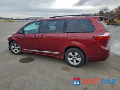 Drugie zdjęcie samochodu z przodu: 2020 TOYOTA SIENNA LE VIN:5TDKZ3DC5LS050530 - miniatura