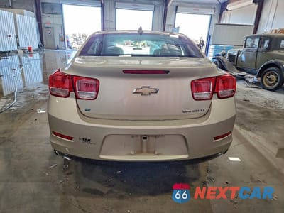 Zdjęcie 6 z 12 samochodu: 2016 CHEVROLET MALIBU LIMITED LT VIN:1G11C5SA2GF144194 - miniatura
