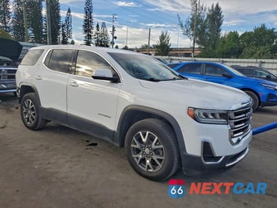 Czwarte zdjęcie samochodu z boku: 2021 GMC ACADIA SLE VIN:1GKKNKLA3MZ137109 - miniatura