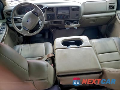 Zdjęcie 8 z 14 samochodu: 2003 FORD F350 SUPER DUTY VIN:1FTWW33P93EC52985 - miniatura