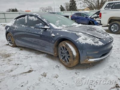 Czwarte zdjęcie samochodu z boku: 2022 TESLA MODEL 3 VIN:5YJ3E1EB4NF258724 - miniatura