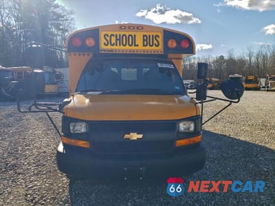 Zdjęcie 9 z 10 samochodu: 2013 CHEVROLET EXPRESS SCHOOL BUS VIN:1GB3G3BG7D1150017 - miniatura