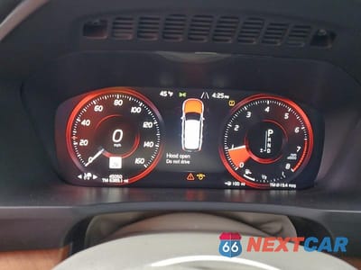 Zdjęcie 9 z 14 samochodu: 2022 VOLVO XC90 T6 MOMENTUM VIN:YV4A22PK0N1830753 - miniatura