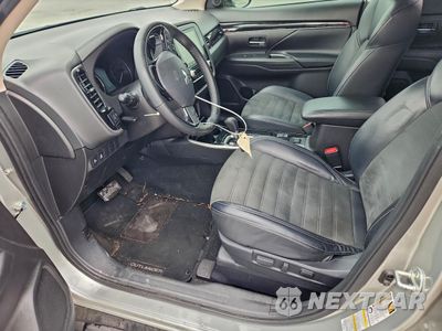Zdjęcie 7 z 16 samochodu: 2020 MITSUBISHI OUTLANDER SE VIN:JA4AD3A34LZ005277 - miniatura