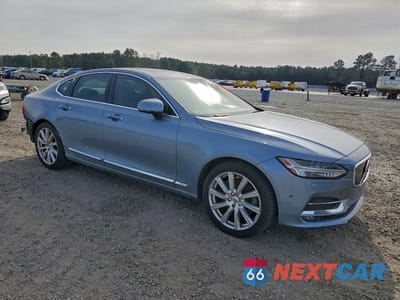 Czwarte zdjęcie samochodu z boku: 2017 VOLVO S90 T6 INSCRIPTION VIN:YV1A22ML5H1015043 - miniatura