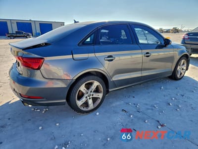 Trzecie zdjęcie samochodu z tyłu: 2017 AUDI A3 PREMIUM VIN:WAUB8GFFXH1012410 - miniatura