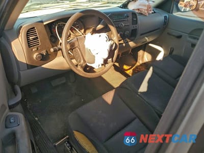Zdjęcie 8 z 12 samochodu: 2010 GMC SIERRA C1500 VIN:1GTPCTEX4AZ233065 - miniatura