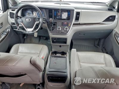 Zdjęcie 8 z 13 samochodu: 2015 TOYOTA SIENNA XLE VIN:5TDYK3DC0FS540960 - miniatura
