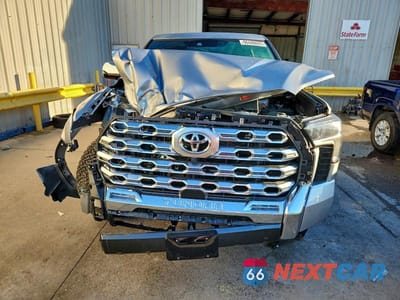 Piąte zdjęcie samochodu w środku: 2025 TOYOTA TUNDRA 1794 EDITION HV VIN:5TFMC5DB8SX091367 - miniatura