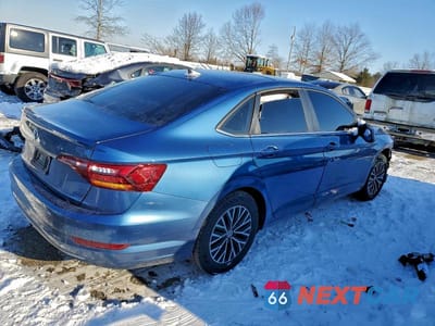 Trzecie zdjęcie samochodu z tyłu: 2019 VOLKSWAGEN JETTA S VIN:3VWCB7BUXKM139064 - miniatura