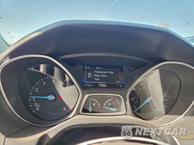 Zdjęcie 9 z 15 samochodu: 2017 FORD FOCUS SE VIN:1FADP3F2XHL210791 - miniatura