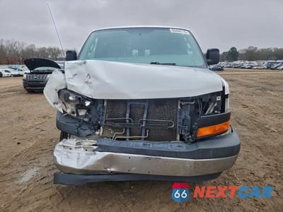 Piąte zdjęcie samochodu w środku: 2017 GMC SAVANA G2500 DELIVERY VAN VIN:1GTW7AFF2H1911749 - miniatura