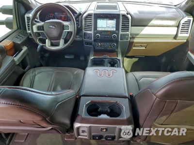 Zdjęcie 8 z 15 samochodu: 2017 FORD F350 SUPER DUTY VIN:1FT8W3BT2HED99566 - miniatura