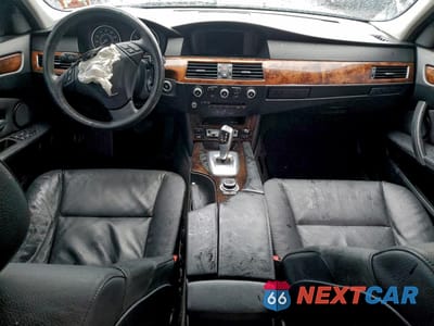 Zdjęcie 8 z 13 samochodu: 2010 BMW 528 XI VIN:WBANV1C56AC443769 - miniatura