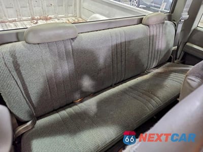 Zdjęcie 10 z 12 samochodu: 1998 GMC SIERRA C1500 VIN:1GTEC19M0WE553476 - miniatura