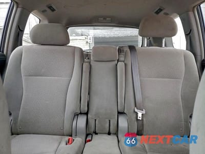 Zdjęcie 10 z 12 samochodu: 2010 TOYOTA HIGHLANDER VIN:5TDBK3EH4AS002707 - miniatura