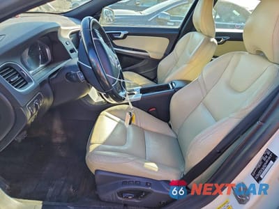 Zdjęcie 7 z 12 samochodu: 2015 VOLVO S60 PREMIER VIN:YV126MFK4F2357146 - miniatura