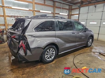 Trzecie zdjęcie samochodu z tyłu: 2022 TOYOTA SIENNA LE VIN:5TDKSKFC6NS049840 - miniatura