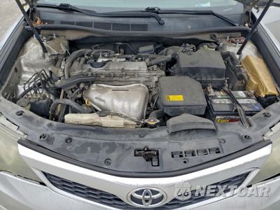Zdjęcie 11 z 12 samochodu: 2014 TOYOTA CAMRY L VIN:4T1BF1FKXEU444021 - miniatura