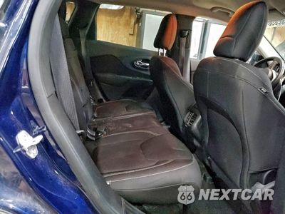 Zdjęcie 11 z 13 samochodu: 2015 JEEP CHEROKEE LATITUDE VIN:1C4PJMCS6FW504154 - miniatura