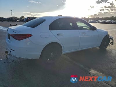 Trzecie zdjęcie samochodu z tyłu: 2024 MERCEDES-BENZ C 300 4MATIC VIN:W1KAF4HB5RR181966 - miniatura