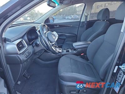 Zdjęcie 7 z 12 samochodu: 2020 KIA SORENTO S VIN:5XYPGDA57LG693854 - miniatura
