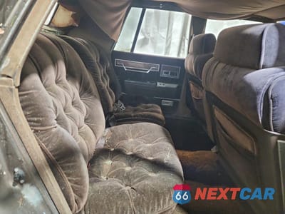 Zdjęcie 10 z 13 samochodu: 1984 CHRYSLER NEW YORKER VIN:1C3BT56GXEC155750 - miniatura