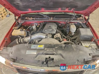 Zdjęcie 11 z 12 samochodu: 2004 GMC NEW SIERRA K1500 VIN:2GTEK19T441380134 - miniatura