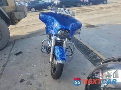 Drugie zdjęcie samochodu z przodu: 2009 HARLEY-DAVIDSON FLHX VIN:1HD1KB4179Y606695 - miniatura