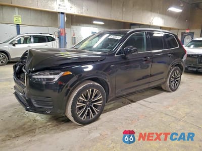 2021 VOLVO XC90 T6 MOMENTUM YV4A22PK0M1762811 - główne zdjęcie licytacji z USA - miniatura