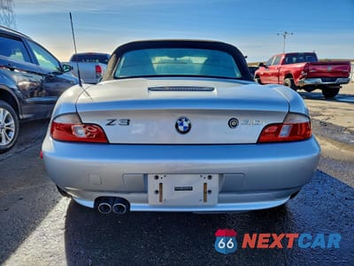 Zdjęcie 6 z 12 samochodu: 2001 BMW Z3 3.0 VIN:WBACN53451LJ55232 - miniatura