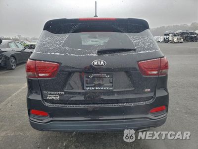 Zdjęcie 6 z 16 samochodu: 2019 KIA SORENTO L VIN:5XYPG4A32KG564773 - miniatura