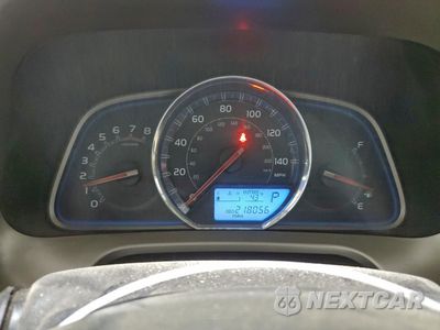 Zdjęcie 9 z 13 samochodu: 2014 TOYOTA RAV4 LIMITED VIN:2T3DFREV3EW160661 - miniatura