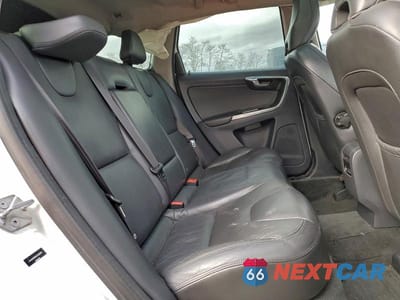 Zdjęcie 11 z 13 samochodu: 2014 VOLVO XC60 3.2 VIN:YV4940DZ8E2505801 - miniatura
