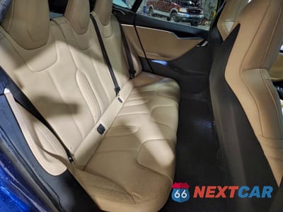 Zdjęcie 10 z 11 samochodu: 2016 TESLA MODEL S VIN:5YJSA1E26GF170378 - miniatura