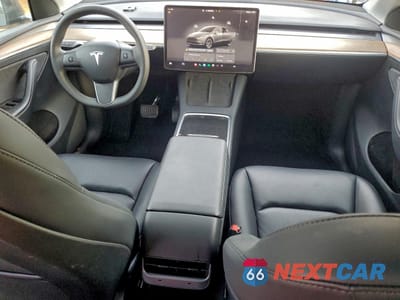 Zdjęcie 8 z 13 samochodu: 2024 TESLA MODEL Y VIN:7SAYGDEE9RF983580 - miniatura