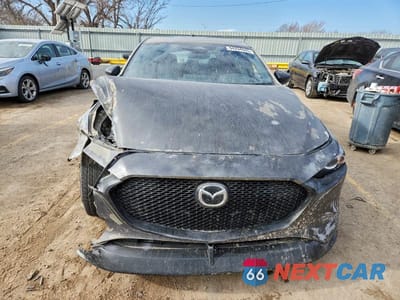 Piąte zdjęcie samochodu w środku: 2025 MAZDA 3 CARBON TURBO VIN:JM1BPBYYXS1755714 - miniatura