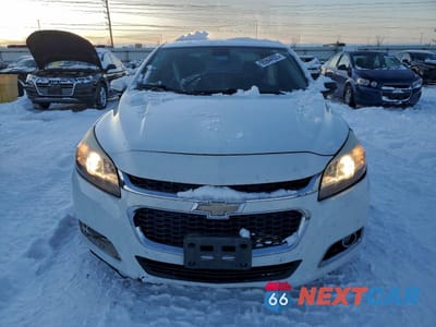 Piąte zdjęcie samochodu w środku: 2015 CHEVROLET MALIBU 2LT VIN:1G11D5SL3FF127868 - miniatura