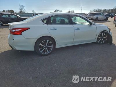 Trzecie zdjęcie samochodu z tyłu: 2016 NISS ALTIMA 3.5 SR VIN:1N4BL3AP0GC259812 - miniatura