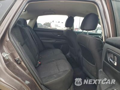 Zdjęcie 10 z 12 samochodu: 2016 NISSAN ALTIMA 2.5 VIN:1N4AL3AP9GN386395 - miniatura