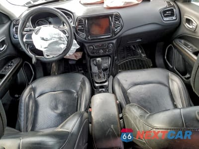 Zdjęcie 8 z 14 samochodu: 2019 JEEP COMPASS LIMITED VIN:3C4NJDCB3KT651684 - miniatura