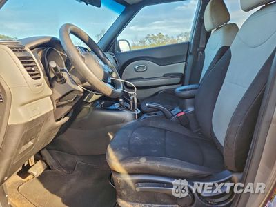 Zdjęcie 7 z 12 samochodu: 2017 KIA SOUL VIN:KNDJN2A29H7443655 - miniatura