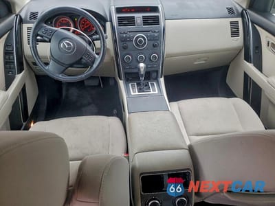 Zdjęcie 8 z 13 samochodu: 2009 MAZDA CX-9 VIN:JM3TB38A690178196 - miniatura