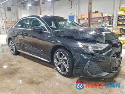 Czwarte zdjęcie samochodu z boku: 2025 AUDI A3 PROGRESSIV VIN:WAULUCGY6SA124573 - miniatura