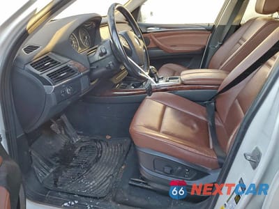 Zdjęcie 7 z 12 samochodu: 2013 BMW X5 XDRIVE35I VIN:5UXZV4C52D0E14055 - miniatura