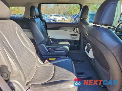 Zdjęcie 11 z 12 samochodu: 2022 KIA CARNIVAL LX VIN:KNDNB4H3XN6125050 - miniatura