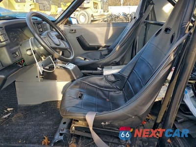 Zdjęcie 7 z 12 samochodu: 1987 FORD MUSTANG GT VIN:1FABP42E9HF129101 - miniatura